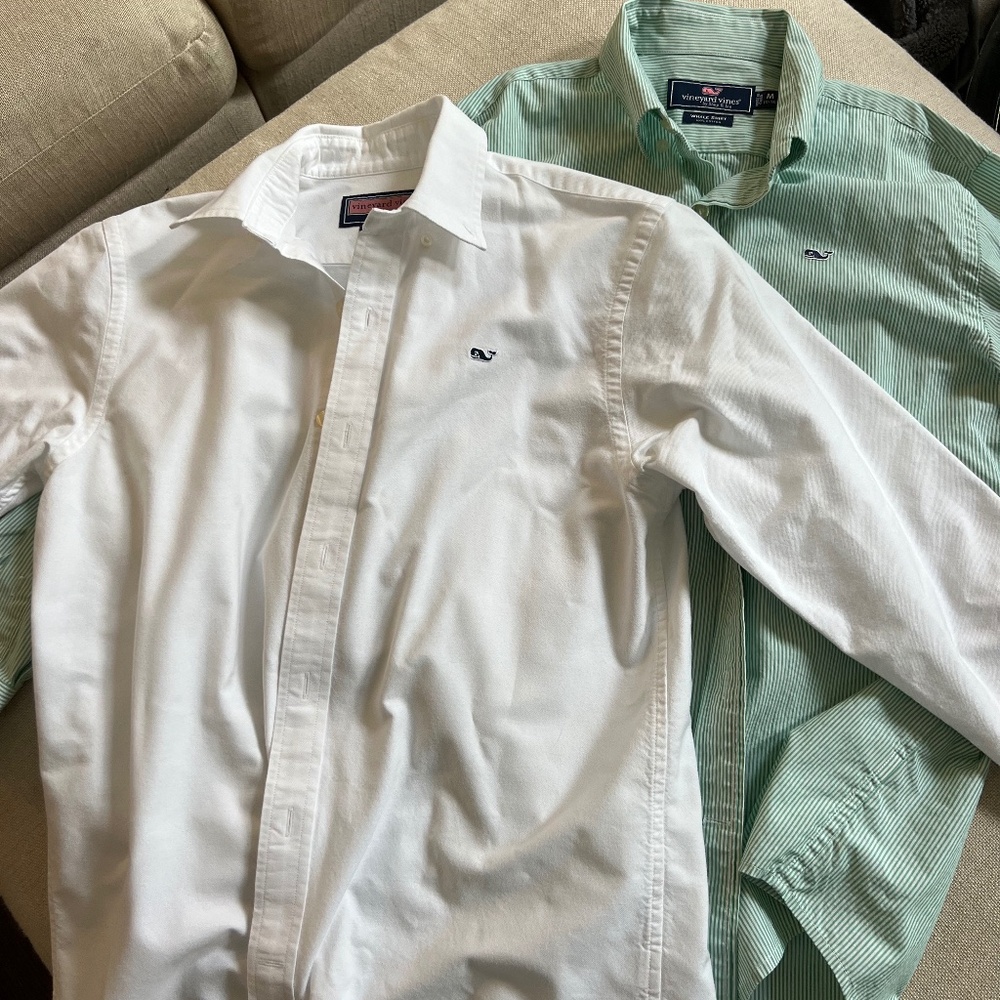 Boys vineyard vines button down (2)